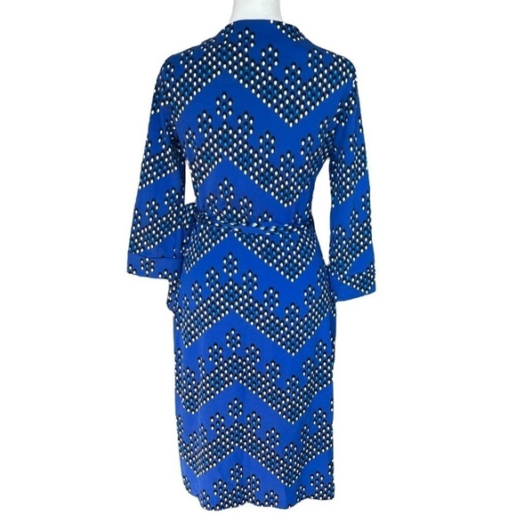 DIANE VON FURSTENBURG New Julian Two Wrap Dress - Picture 3 of 5